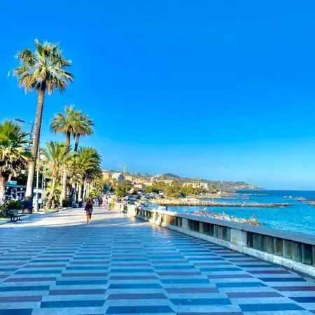 Апартаменты Bella Riviera *